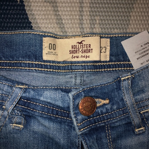 Low Rise Short-Shorts - Picture 2 of 3